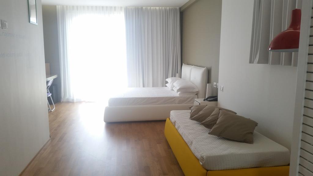 Copacabana Hotel Design Margherita di Savoia Kültér fotó